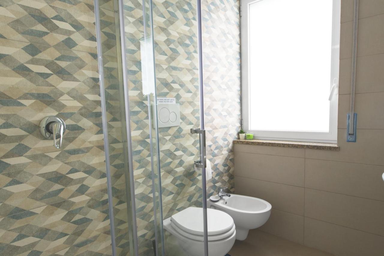 Acquaviva Apartments Napoli Bagian luar foto